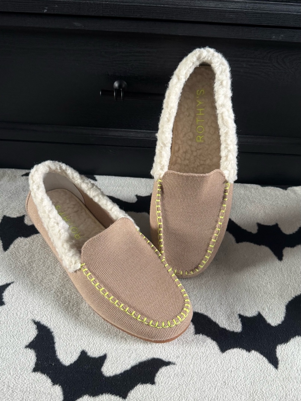 Rothy's Tan Knit Moccasin Slippers with Cream Shearling Trim